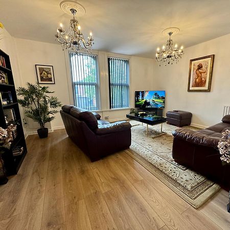 Lovely 2 Bed Apartment, Arnold Town Centre. Nottingham Zewnętrze zdjęcie