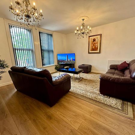 Lovely 2 Bed Apartment, Arnold Town Centre. Nottingham Zewnętrze zdjęcie