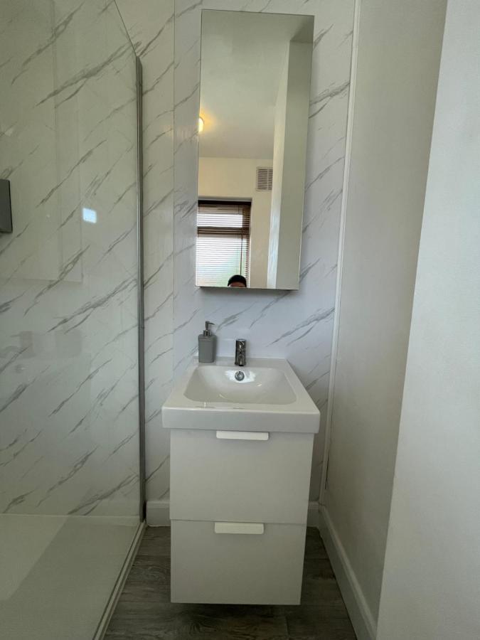 Lovely 2 Bed Apartment, Arnold Town Centre. Nottingham Zewnętrze zdjęcie